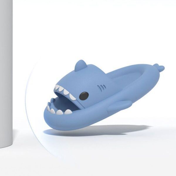 shark slippers7.jpg