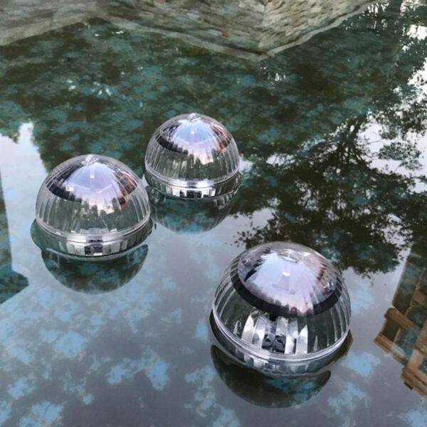 Outdoor Floating Ball Lamp Solar Swimming Pool Party_0005_Layer 6.jpg