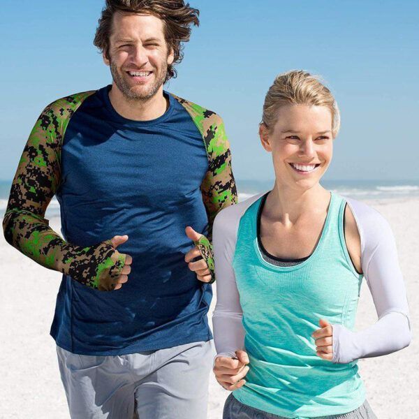 CoolShield Sleeves_0009_S5f17576b6c464564ad6aee0d223a858eW.jpg