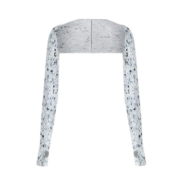 Grey and white squar.jpg